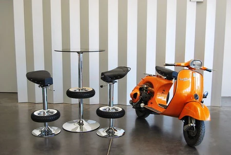 Decora con un mobiliario único y recuperado en los desguaces de vehículos: únete al supra-reciclaje