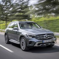 Cerca de 800.000 modelos Mercedes-Benz con riesgo de incendio, pero la llamada a revisión tendrá que esperar por falta de piezas 