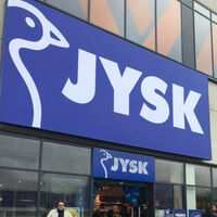Jysk tiene las sillas de jardín por menos de 20 euros que apenas ocupan espacio y no necesitan montaje  