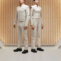 La ciencia ficción lleva años imaginando la "moda espacial" del futuro. La NASA ya tiene un prototipo encima de la mesa