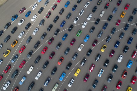 Bélgica le roba a México el récord por la caravana más grande de Ford Mustang
