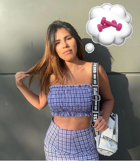 Chabelita es toda una chica 'fit' que luce tipazo a lo diosa del Olimpo, y se lo cree