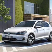 Los coches eléctricos no hacen ruido y es peligroso, por eso la NHTSA ya está poniendo reglas