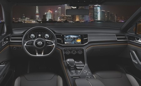 Volkswagen CrossBlue Coupé Concept 05