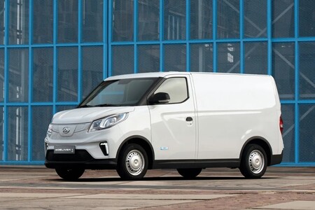 Las furgonetas Maxus llegan a España con una fuerte apuesta eléctrica, desde 24.381 euros