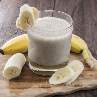 Cómo preparar un licuado de proteína con  plátano y chia para ganar masa muscular