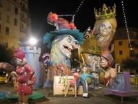 Valencia en Fallas: los monumentos y el fuego