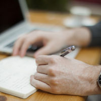 El teletrabajo no significa hacer horas extras en casa 