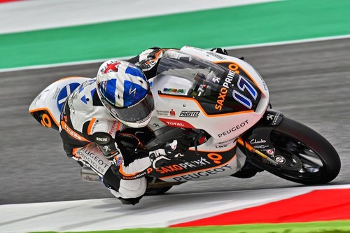 John McPhee y Peugeot logran su primera victoria en el aguacero de Brno, gracias al primer fiasco de Binder