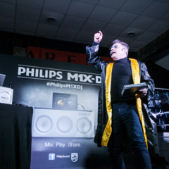 Foto 1 de 13 de la galería philips-m1x-dj-por-armin-van-buuren en Xataka