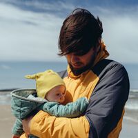 Nuevo castigo a algunos autónomos que tuvieron hijos en 2024 y 2025: "La baja de paternidad me ha costado dinero, es un abuso" 