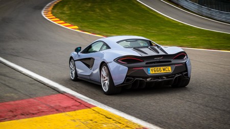McLaren 570 GT Track Pack