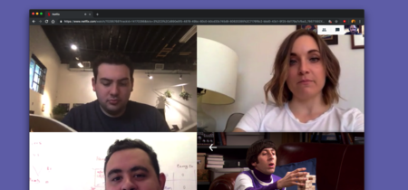 Esta extensión de Chrome hace que parezca que estás en una conferencia de trabajo mientras ves Netflix