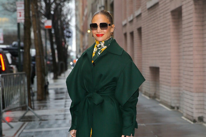 very green coat