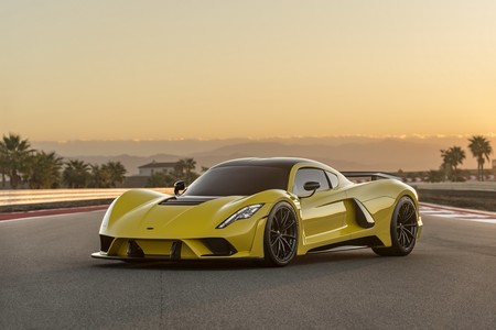 El Hennessey Venom F5 ya está listo: llegará en noviembre y quiere desbancar al Bugatti Chiron como coche más rápido del mundo