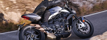 Las leyes chinas son muy bestias: o MV Agusta vende sus motos a un tercio de lo que valen o tienen que destruirlas