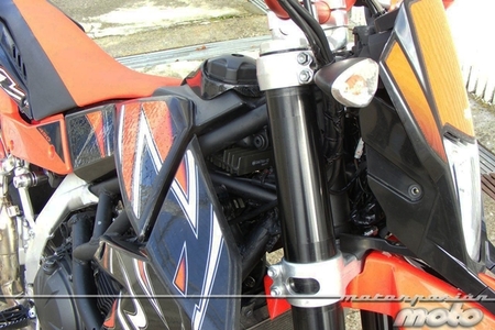 Aprilia SXV ER-6