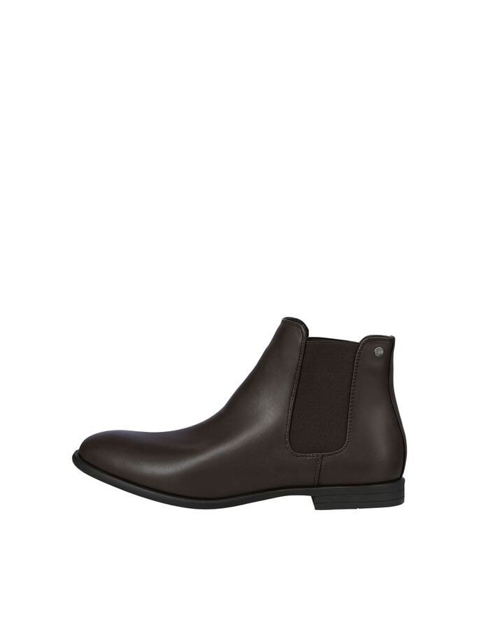 - Botines Chelsea de piel sintética
- Suela flexible de goma
- Plantilla con forro de piel
- Paneles elásticos