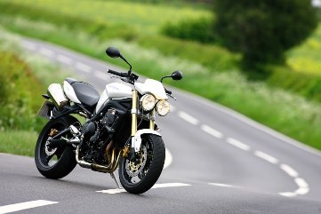 Prueba dinámica de la Triumph Street Triple