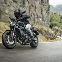 Mónica López, experta en motos: "La mayor burrada que veo es que muchos motoristas no usan equipación. No salgo a por el pan sin equipación" 