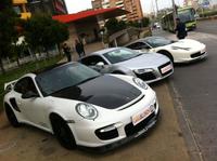 Cars&Lunch, el nombre lo dice todo