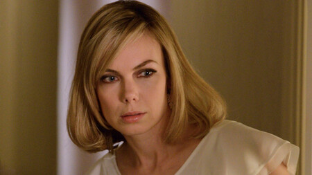 Katie (Amanda Walsh)