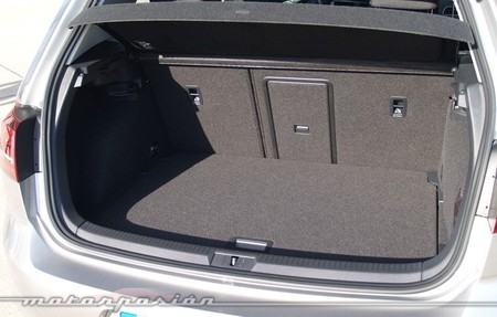 Volkswagen E-Golf maletero