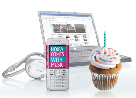 Comes With Music, un primer cumpleaños amargo