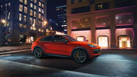 El Porsche Cayenne Coupe tiene espíritu de Panamera y antojo de BMW X6