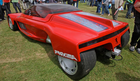 Peugeot Proxima 1986, vista trasera