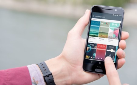 Tras medio año cayendo, llega un octubre esperanzador para HTC