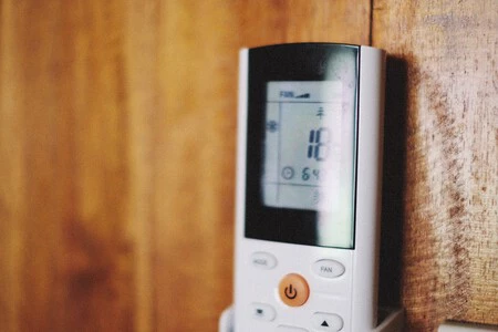 Jose Maria Rey Tecnico En Climatizacion La Gente No Sabe Usar El Aire Acondicionado Hay Que Programar Una Temperatura Ideal Y Dejarlo Que Trabaje