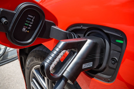 Los coches eléctricos tendrán 200 puntos de recarga más en España para 2020 gracias a la red Nexvia