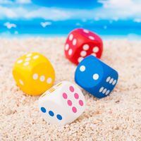 21 juegos de mesa resistentes al agua para la playa y la piscina