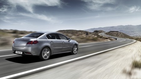 El próximo Peugeot 508 incluirá prestaciones de conducción autónoma