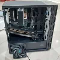 Gasta 1.000 euros en un PC Gaming y recibe el ordenador en un estado deplorable 