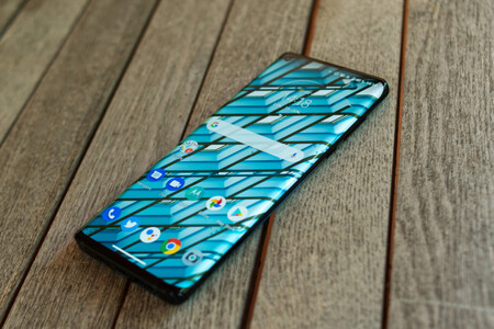 El Motorola Edge 30 Ultra se filtra casi al completo anticipando gran potencia gracias al Snapdragon 898