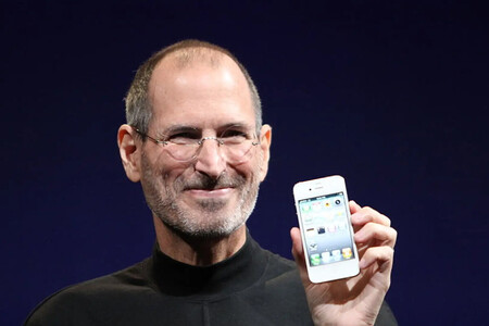 A secretária de Steve Jobs chegou atrasada ao trabalho porque o carro dela não pegava. Ele lhe deu as chaves de um Jaguar novo e disse: "Aqui, nunca mais se atrase."