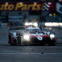 Fernando Alonso sigue conquistando América: victoria en las 1000 millas de Sebring y más líder del WEC