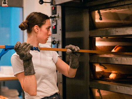 Tras La Pandemia Ana Regreso A Galicia Para Aprender Los Secretos Del Pan Gallego Y Llevarlo A Malaga