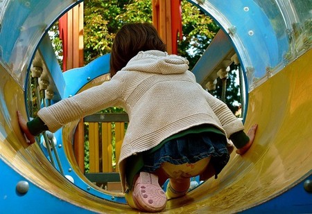 Enseña a tus hijos a cuidar su espalda para evitar lesiones