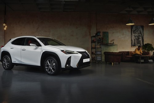 Todos los detalles del Lexus UX, el nuevo rival para el BMW X2 y Range Rover Evoque que llegará en 2019