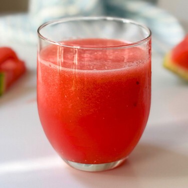 Agua de sandía, la receta de la bebida más refrescante para tomar todos los días