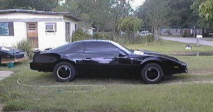 Réplica de Kitt, el coche fantástico