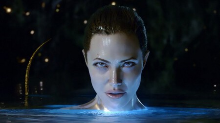 Beowulf Jolie 2