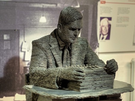 La palabra 'caca' es la que mejor nos diferencia de las máquinas, según esta versión del Test de Turing