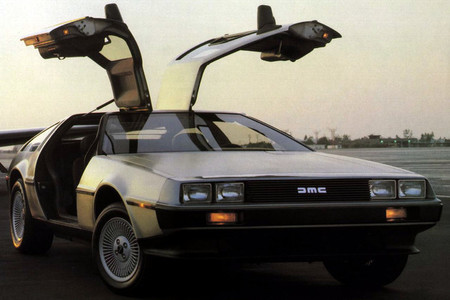 DeLorean DMC-12