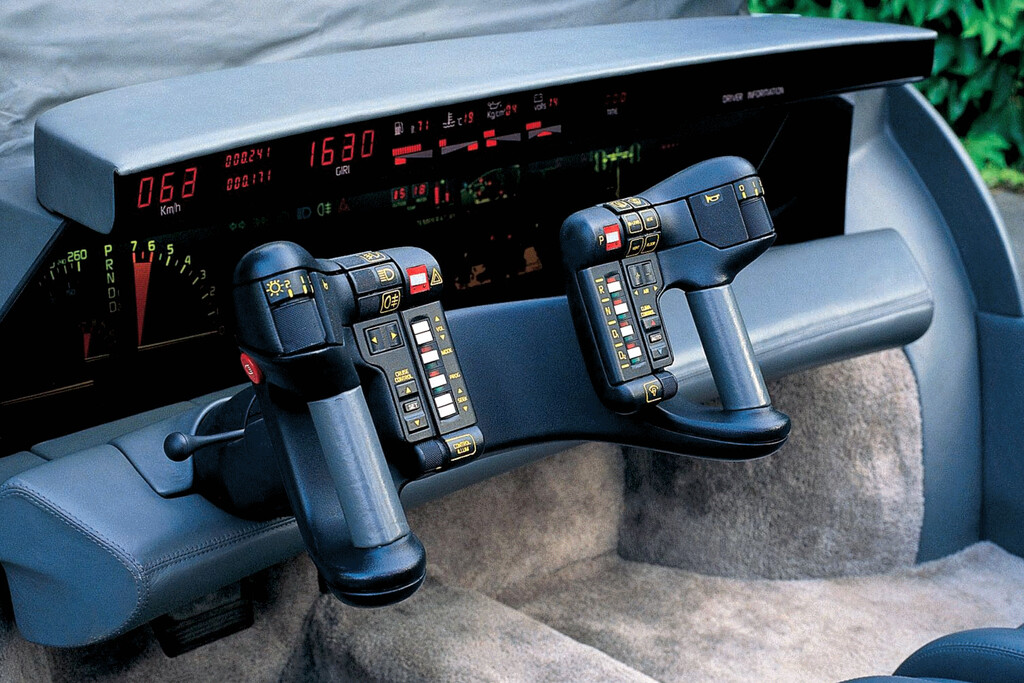 En 1986 el Oldsmobile Incas soñó con el salpicadero del futuro. Jamás llegó a pasar de diseño conceptual 