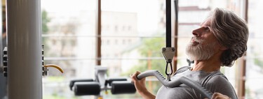 Especialistas são unânimes: pessoas que fazem musculação por duas horas por semana e caminham diariamente vivem mais