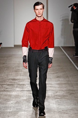 Tim Coppens se fortalece como nuevo diseñador en la New York Fashion Week